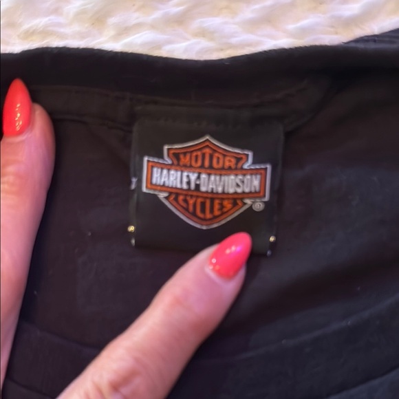 Harley-Davidson Black Short Sleeve Tee with Bold Graphics - Picture 3 of 3